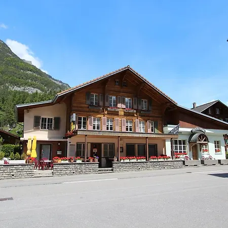 Hotel-restaurant Alpina Inn 2*
