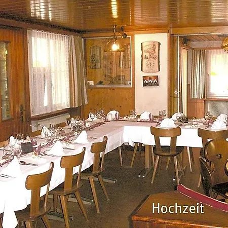 Gasthof Hotel-restaurant Alpina 3*